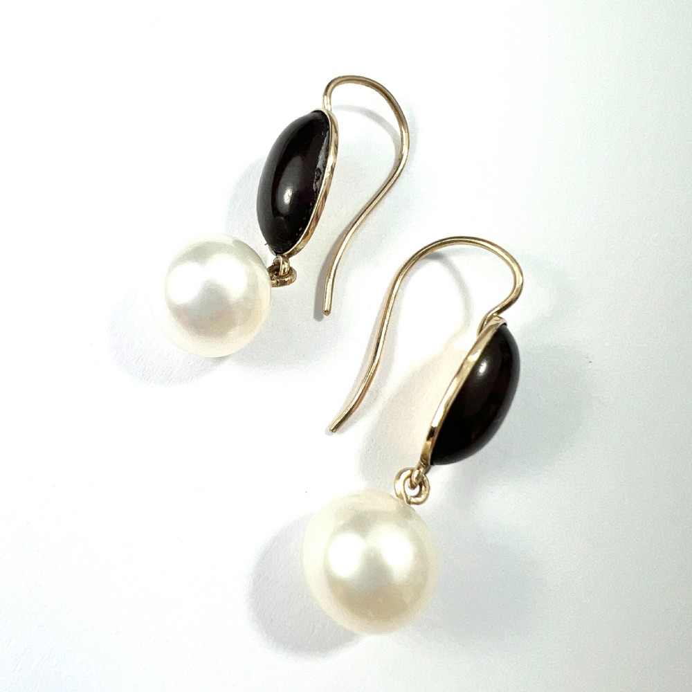 • Victorian Garnet Pearl Drop Earrings in 9CT Gold View IV