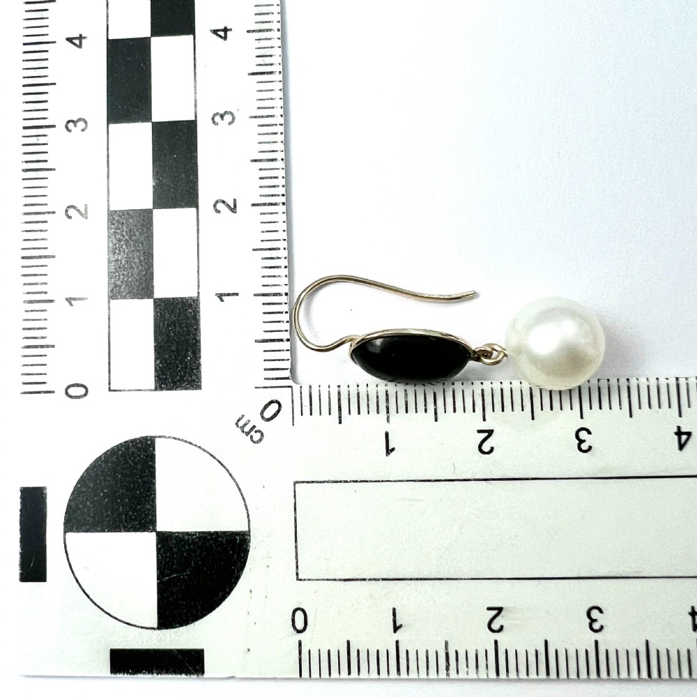 • Victorian Garnet Pearl Drop Earrings in 9CT Gold View VI