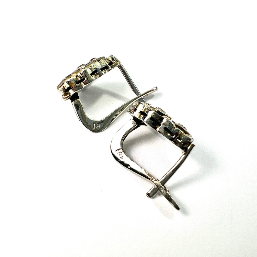 Vintage 18CT Gold Diamond Quartet Latchback Earrings View III