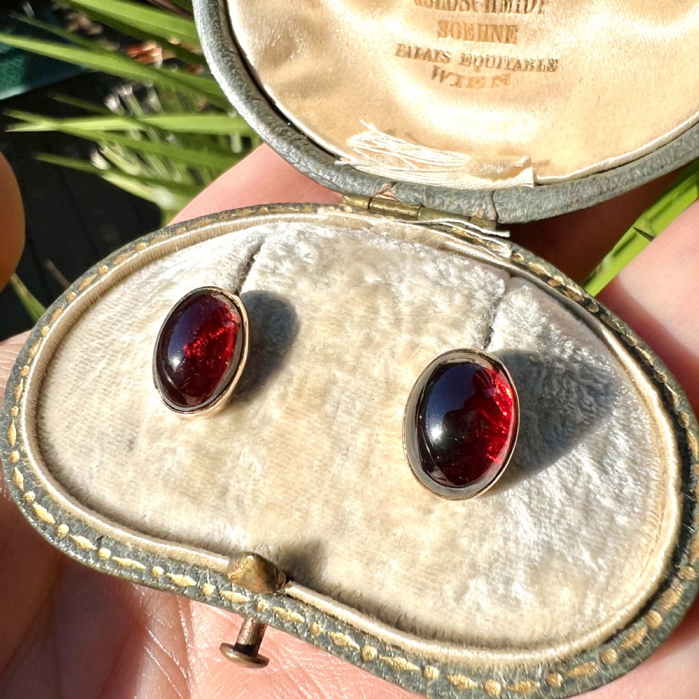 Victorian 9CT Gold Garnet Cabochon Stud Earrings View VI