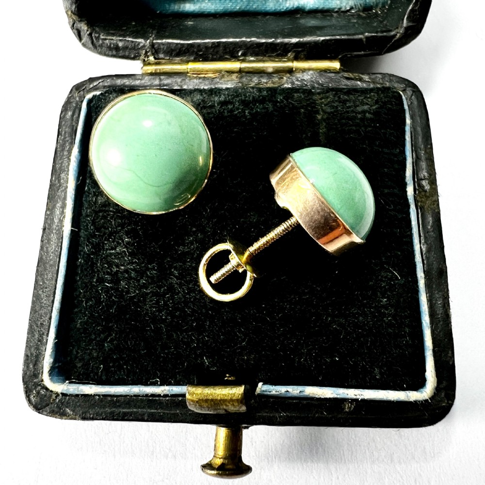 Antique Turquoise Cabochon Screw-on Stud Earrings
