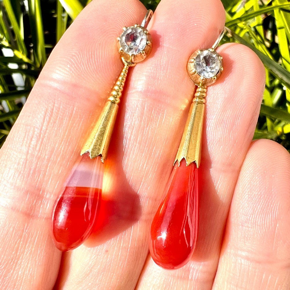 Victorian 18CT Gold Cased Paste and Agate Drop Earrings View X