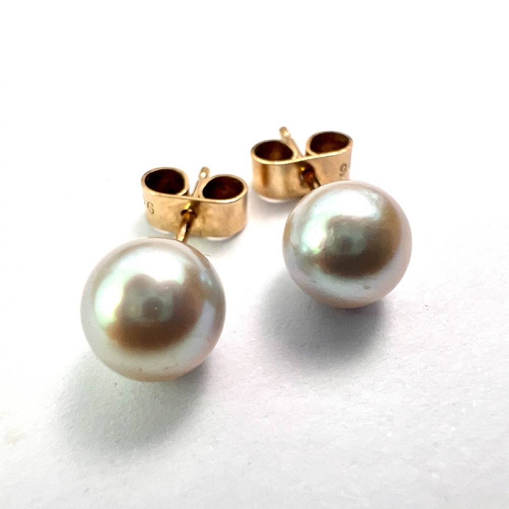 Vintage Mikimoto Cultured Pearl Stud Earrings in 9CT Gold View II