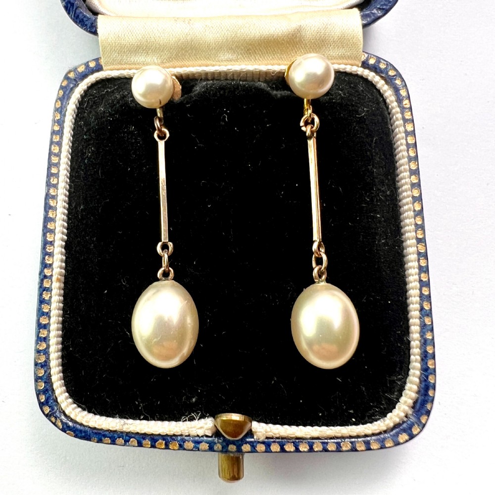 • Edwardian 9CT Gold Faux Pearl Screwback Earrings