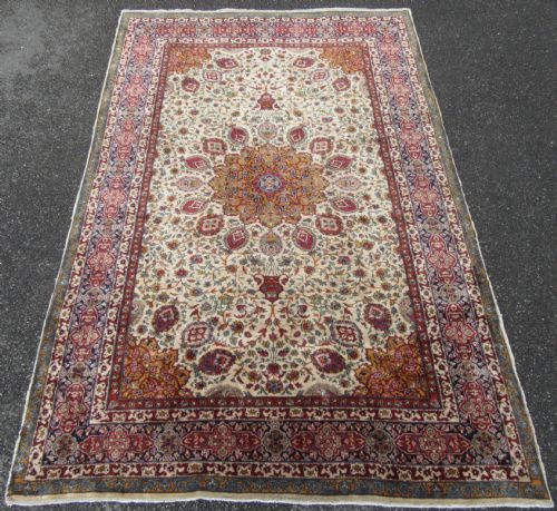 fig 1. A VERY FINE ANTIQUE INDIAN RUG OF ARDABIL DESIGN. EXCEPTIONAL QUALITY KURK WOOL.