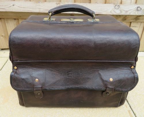 Dark Brown Leather Gladstone Doctor's Medical Bag Case. Red Silk Moire Interior