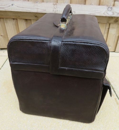 fig 1. DARK BROWN LEATHER GLADSTONE DOCTOR'S MEDICAL BAG CASE. RED SILK MOIRE INTERIOR