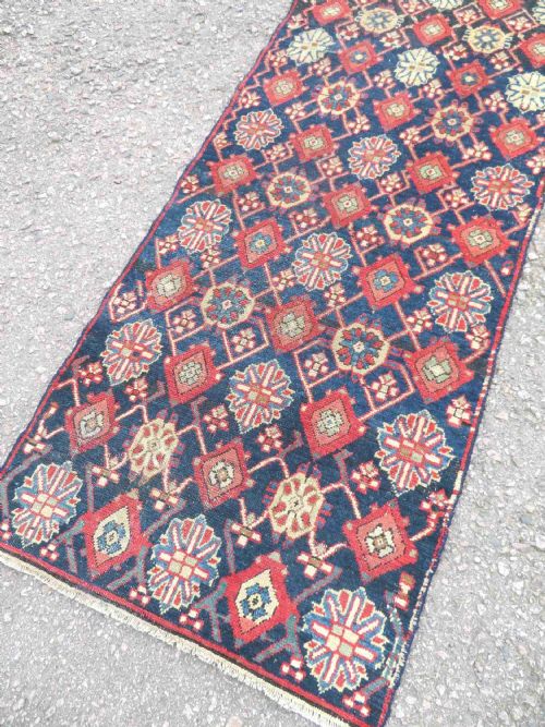 ANTIQUE KURDISH VARAMIN VERAMIN NARROW RUNNER ATTRACTIVE STYLISED MINA KHANA PATTERN ONLY 81CM WIDE - ADDITIONAL PHOTO 13