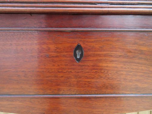 A VERY ELEGANT EARLY 19TH CENTURY MAHOGANY SATINWOOD INLAID SIDE LAMP WRITING TABLE - ADDITIONAL PHOTO 11