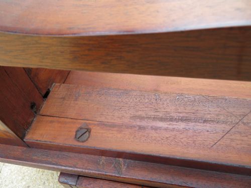 A VERY ELEGANT EARLY 19TH CENTURY MAHOGANY SATINWOOD INLAID SIDE LAMP WRITING TABLE - ADDITIONAL PHOTO 23