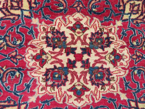 ATTRACTIVE ANTIQUE ISFAHAN RUG VERY RICH COLOURS DESIGN 207CM X 147CM - ADDITIONAL PHOTO 6
