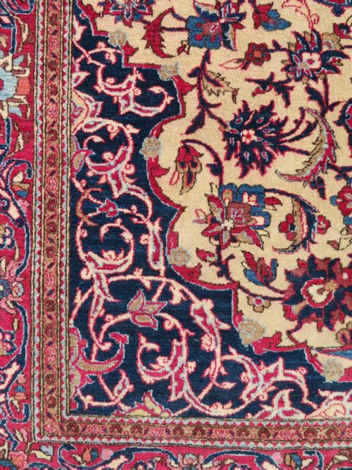 ATTRACTIVE ANTIQUE ISFAHAN RUG VERY RICH COLOURS DESIGN 207CM X 147CM - ADDITIONAL PHOTO 7