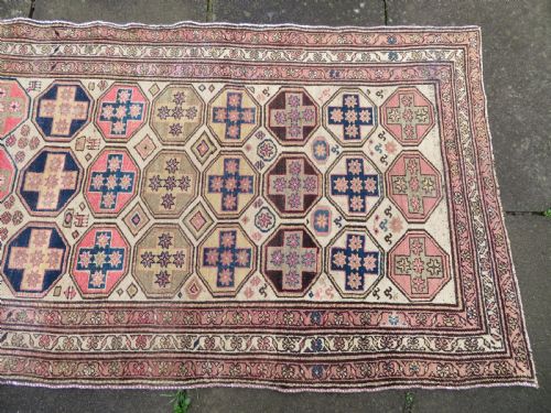 ANTIQUE COUNTRY HOUSE LARGE KURDISH RUG PAIRS OF ANIMALS 239CM X 114CM - ADDITIONAL PHOTO 3