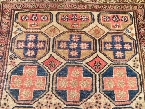 ANTIQUE COUNTRY HOUSE LARGE KURDISH RUG PAIRS OF ANIMALS 239CM X 114CM - ADDITIONAL PHOTO 7