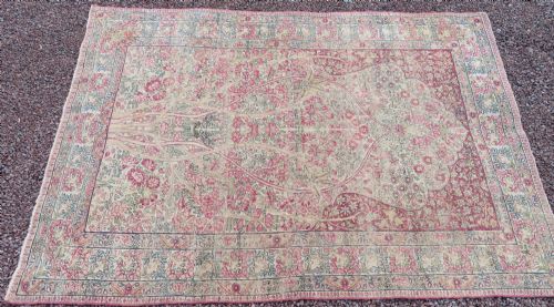 AN ANTIQUE KERMAN KIRMAN MILLEFLEURS PRAYER RUGCIRCA 1880211CM X 148CM - ADDITIONAL PHOTO 4