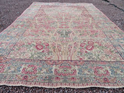 AN ANTIQUE KERMAN KIRMAN MILLEFLEURS PRAYER RUGCIRCA 1880211CM X 148CM - ADDITIONAL PHOTO 5