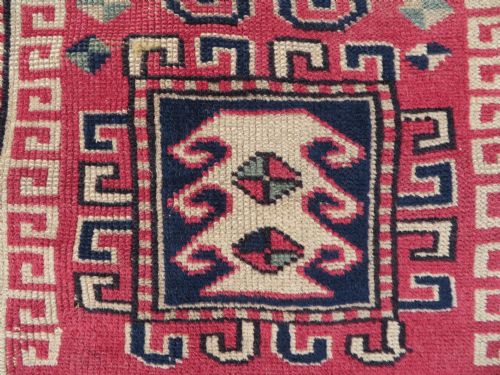 CHARMING ANTIQUE TURKISH BERGAMA RUG WEST ANATOLIA CIRCA 1910 180CM X 98CM - ADDITIONAL PHOTO 5