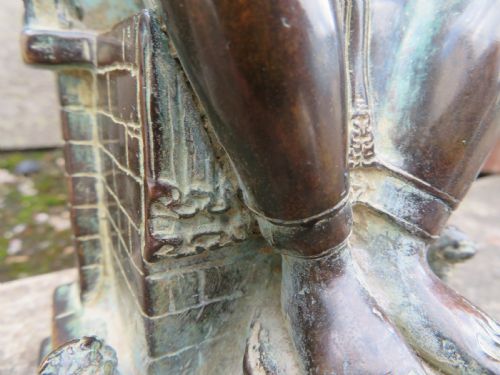 A COPPER ALLOY SEATED FIGURE OF BUDDHA IN THE EUROPEAN FASHION INDONESIAN ARCHIPELAGOCENTRAL JAVA CIRCA EARLY 15TH CENTURY - ADDITIONAL PHOTO 29