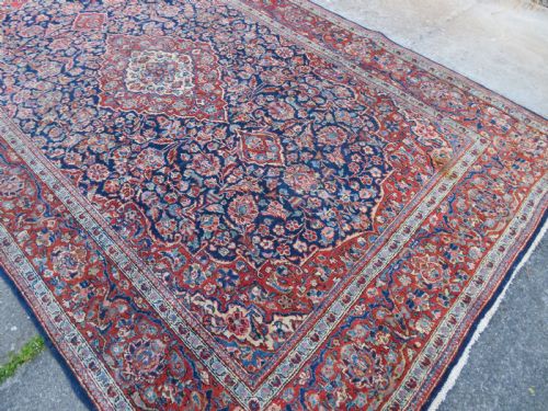 ANTIQUE KASHAN RUG NORTH WEST CENTRAL PERSIACIRCA 1920 207CM X 135CM - ADDITIONAL PHOTO 15