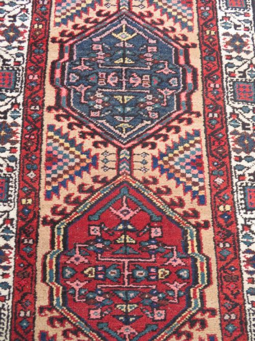 ANTIQUE SARAB NARROW VILLAGE RUNNER NORTH WEST PERSIA 330CM X 84CM - ADDITIONAL PHOTO 5