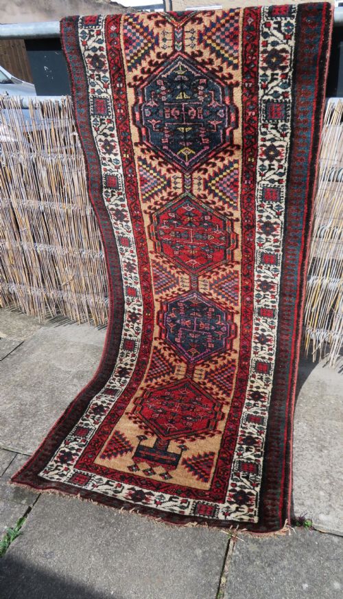 ANTIQUE SARAB NARROW VILLAGE RUNNER NORTH WEST PERSIA 330CM X 84CM - ADDITIONAL PHOTO 23