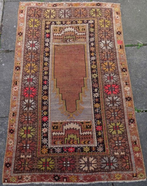 ANTIQUE TURKISH MILAS MELAS PRAYER RUG STAR BORDER WEST ANATOLIALATE 19TH CENTURY 165CM X 104CM - ADDITIONAL PHOTO 1