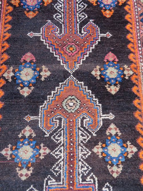 ANTIQUE KURDISH NARROW RUNNER RUG BIRDS PERCHED ON TREES NORTH WEST PERSIA 340CM X 89CM - ADDITIONAL PHOTO 9