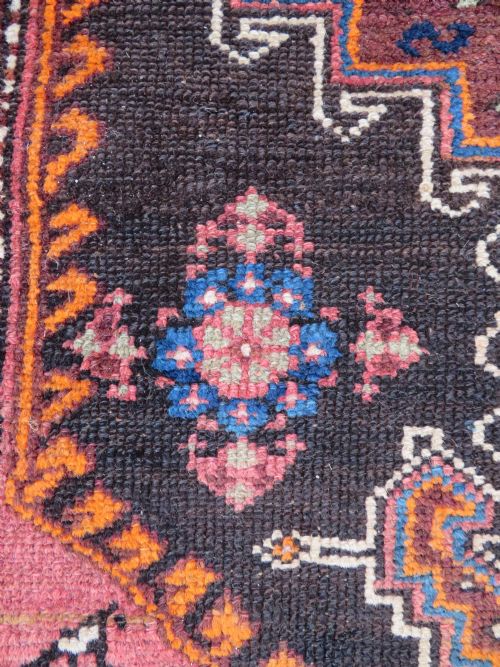 ANTIQUE KURDISH NARROW RUNNER RUG BIRDS PERCHED ON TREES NORTH WEST PERSIA 340CM X 89CM - ADDITIONAL PHOTO 25