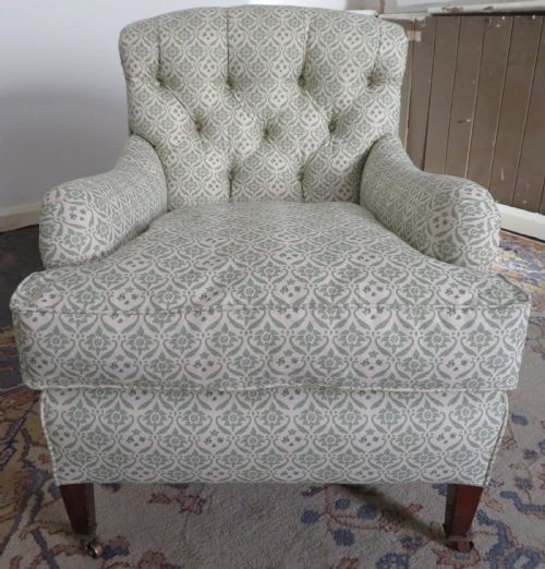 HOWARD AND SONS BRIDGEWATER ARMCHAIR - ADDITIONAL PHOTO 1