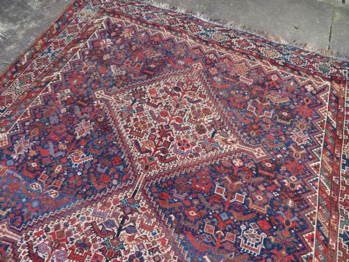 ANTIQUE KHAMSEH TRIBAL MAIN CARPETLARGE SIZED RUG VIBRANT COLOURSPECKING CHICKENSBIRDS ANIMALS 277CM X 184CM - ADDITIONAL PHOTO 4
