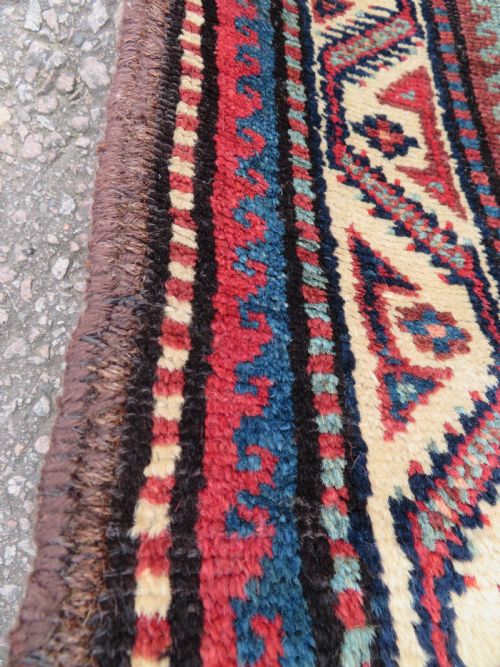 ANTIQUE QUCHAN KURD KURDISH RUG KURDISH TRIBES OF THE QUCHAN REGION NORTH EAST PERSIA 208CM X 122CM - ADDITIONAL PHOTO 5