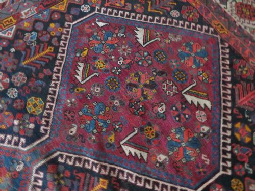 LARGE ANTIQUE QASHQAI MAIN CARPET LARGE RUG SHEKARLU BORDERFILLED WITH TRIBAL MOTIFS PEACOCKS 308CM X 188CM - ADDITIONAL PHOTO 27