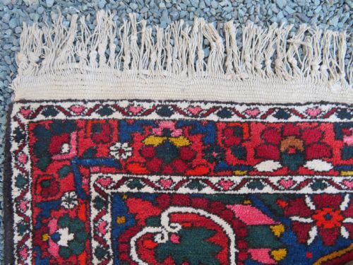 ANTIQUE BAKHTIARI KURDISH VILLAGE RUG THE CHAHAR MAHAL VALLEY REGION WEST PERSIA 224CM X 160CM - ADDITIONAL PHOTO 4