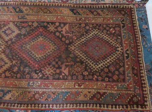 ANTIQUE DISTRESSED AZERI TRIBAL LONG RUG NORTH WEST PERSIA 284CM X 122CM - ADDITIONAL PHOTO 3