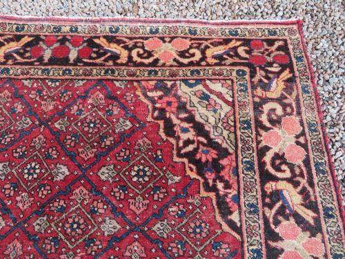 AN UNUSUAL ANTIQUE FEREGHAN SAROUK POMEGRANATE RUG BIRDS POMEGRANATES 216CM X 124CM - ADDITIONAL PHOTO 8