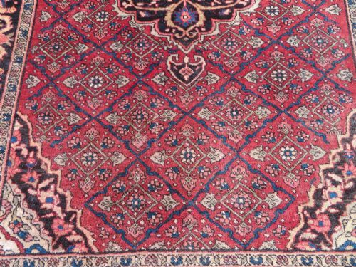 AN UNUSUAL ANTIQUE FEREGHAN SAROUK POMEGRANATE RUG BIRDS POMEGRANATES 216CM X 124CM - ADDITIONAL PHOTO 9
