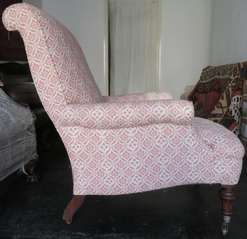 HOWARD AND SONS EASY ARMCHAIR - ADDITIONAL PHOTO 2