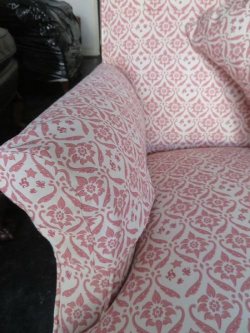 HOWARD AND SONS EASY ARMCHAIR - ADDITIONAL PHOTO 3