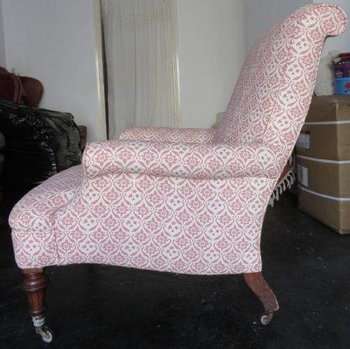 HOWARD AND SONS EASY ARMCHAIR - ADDITIONAL PHOTO 7