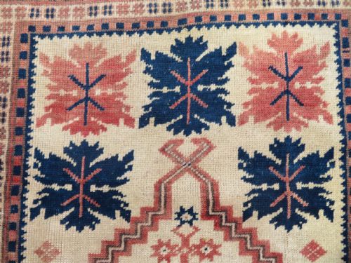 RARE IVORY GROUND OLD TURKISH BERGAMA PRAYER RUG NORTH WEST ANATOLIA 175CM X 102CM - ADDITIONAL PHOTO 4