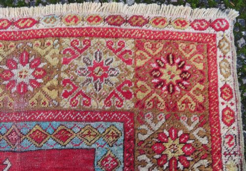 ANTIQUE TURKISH MUDJUR MUJUR PRAYER RUG MID 19TH CENTURY - ADDITIONAL PHOTO 5