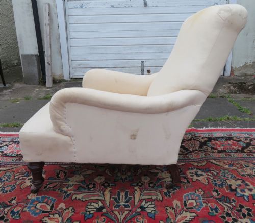 HOWARD AND SONS GRAFTON STYLE ARMCHAIR
