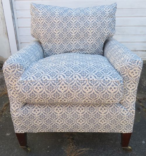 HOWARD AND SONS INGLEBY ARMCHAIR - ADDITIONAL PHOTO 4