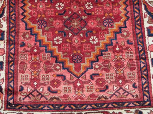 SANJAN HAMADAN RUG 195CM X 97CM - ADDITIONAL PHOTO 3