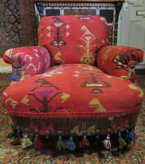 HOWARD AND SONS KILIM CLUB ARMCHAIR - ADDITIONAL PHOTO 18