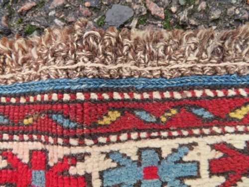ANTIQUE CAUCASIAN KARABAGH RUG 210CM X 127CM - ADDITIONAL PHOTO 9