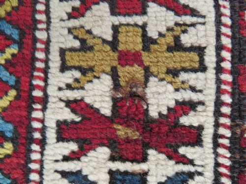 ANTIQUE CAUCASIAN KARABAGH RUG 210CM X 127CM - ADDITIONAL PHOTO 12