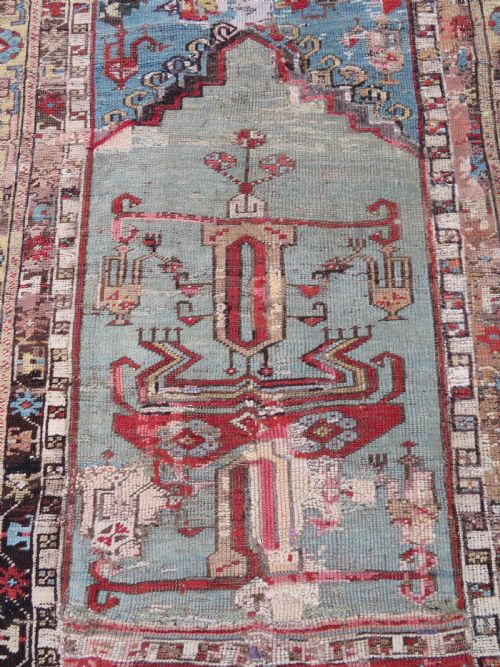 ANTIQUE 18TH CENTURY TURKISH LADIK PRAYER RUG 203CM X 114CM - ADDITIONAL PHOTO 1