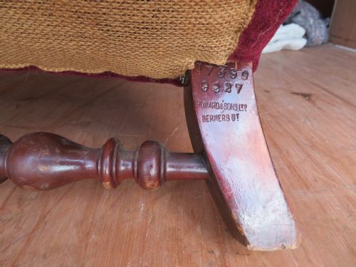 HOWARD AND SONS ENNISMORE ARMCHAIR - ADDITIONAL PHOTO 5