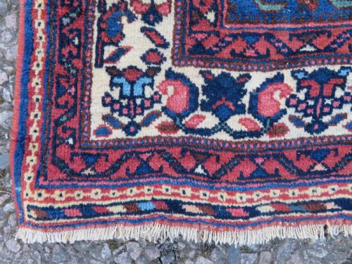 COLLECTORS EARLY ANTIQUE AFSHAR TRIBAL RUG 145CM X 120CM - ADDITIONAL PHOTO 4